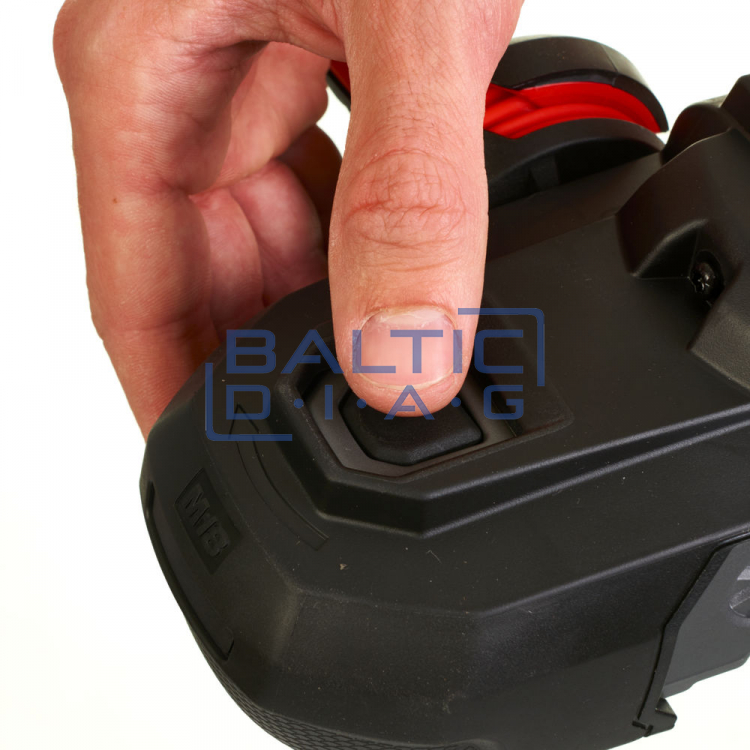Аккумуляторная полировальная машинка Milwaukee M18 FAP180-0X