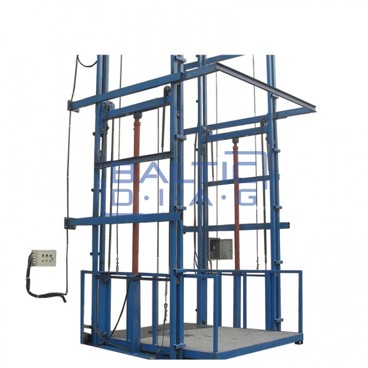 Cargo lift 1 - 14 meters