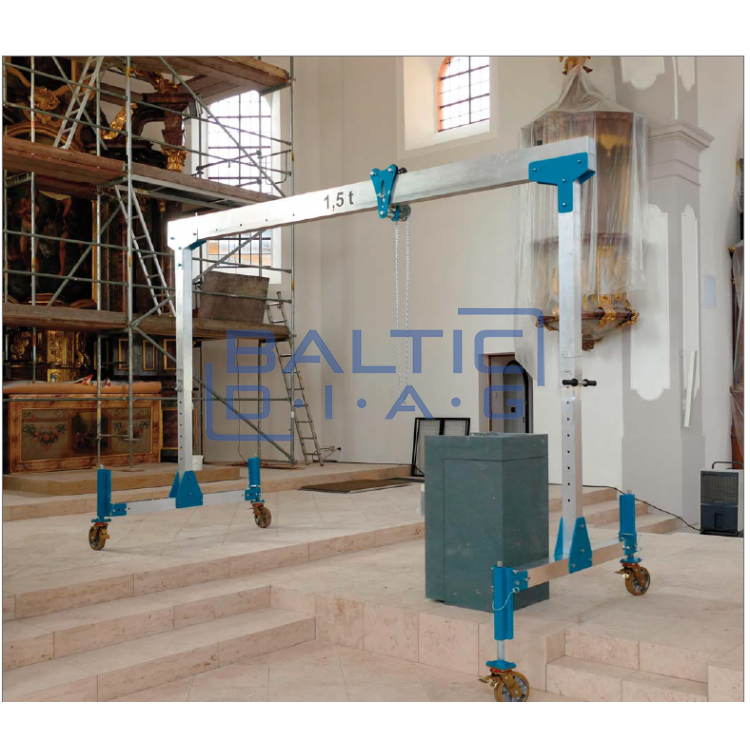 Adjustable mobile aluminum crane 520