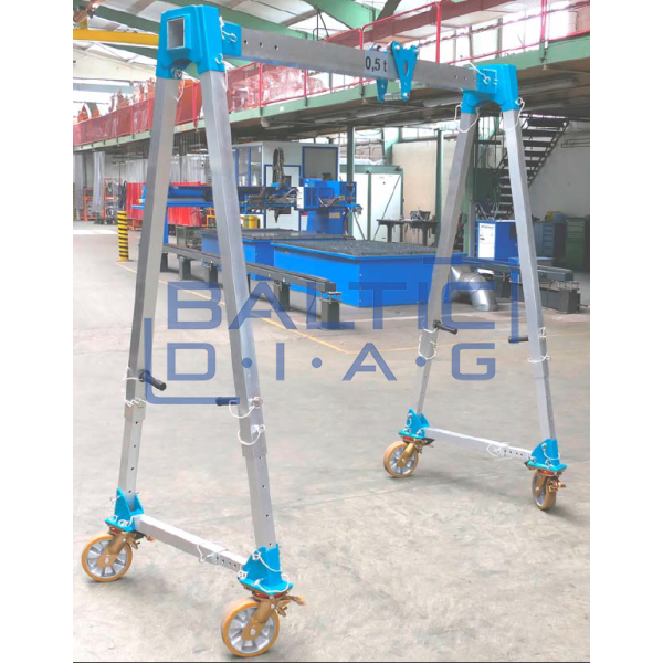Aluminum mobile four crane 526