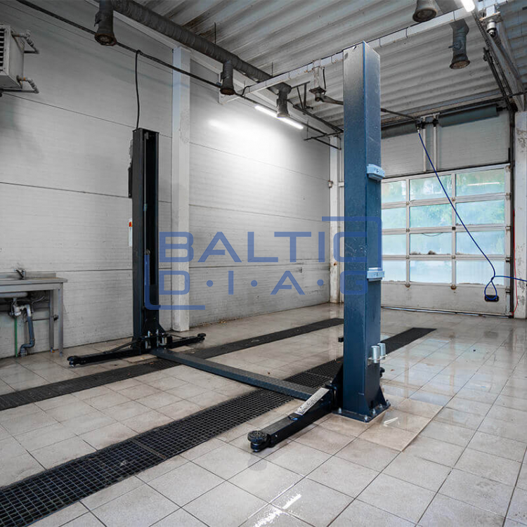 Dviejų kolonų keltuvas su elektromagnetiniu fiksavimu, 2 + 3 pakopų letenomis 4t BD-4000EL3