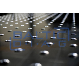 Welding table with hydraulic table top lifting system