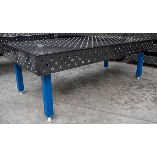 Traditional welding tables with 8 mm thick table top