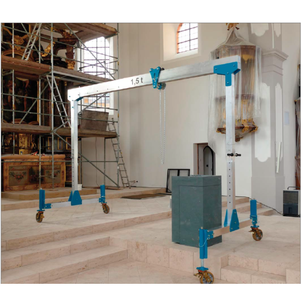 Adjustable mobile aluminum crane 520