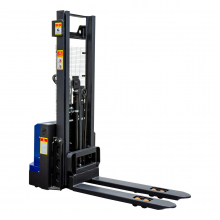 Gasoline, electric pallet trucks