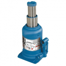 Hydraulic step jacks